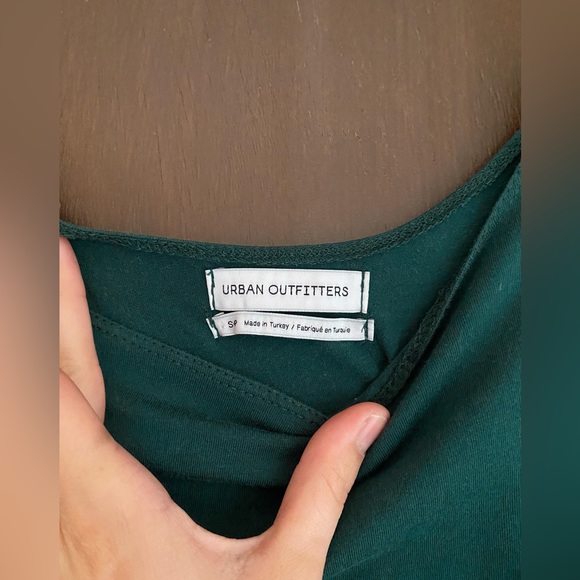 SOLD | UO Emerald Green Classic Midi Dress - Picture 2 of 4